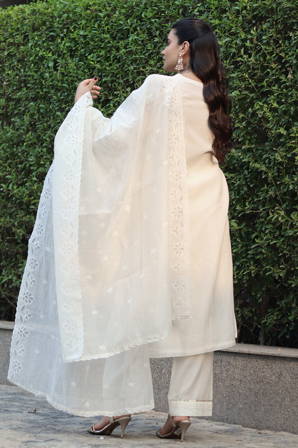Off-White Embroidered Kurta Pants Set