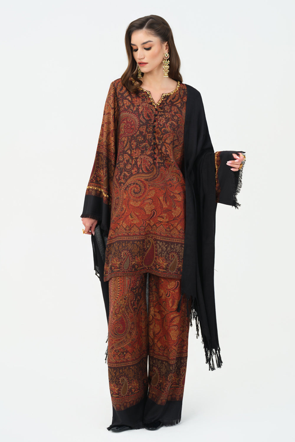 Noura Shawl Kurta Set