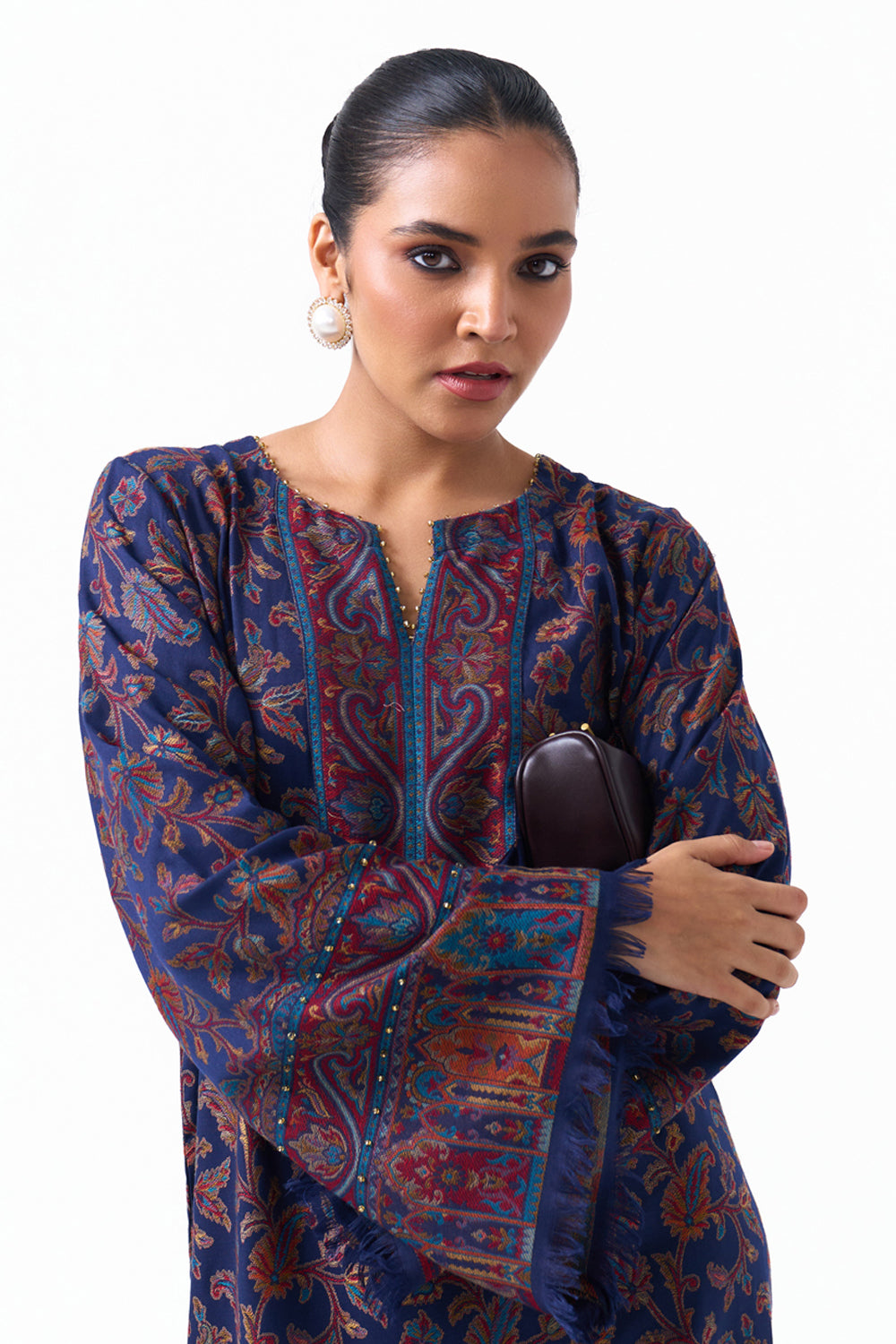 Azura Embroidered Shawl Kaftan