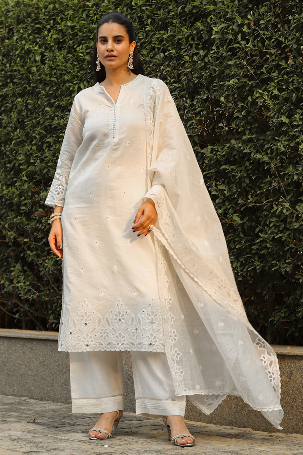 Off-White Embroidered Kurta Pants Set