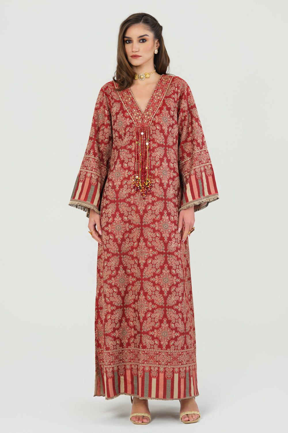 Arushi Mehra In Our Inaaya Embroidered Shawl Kaftan (Red)