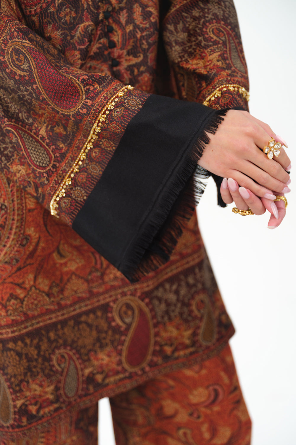 Noura Shawl Kurta Set