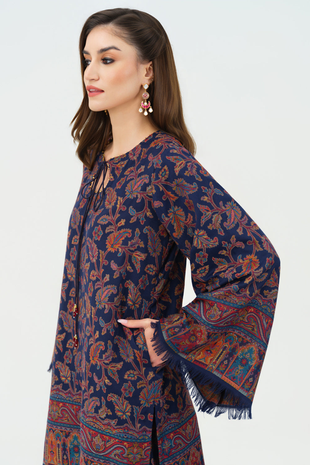 Yasmin Farshi Shalwar Set