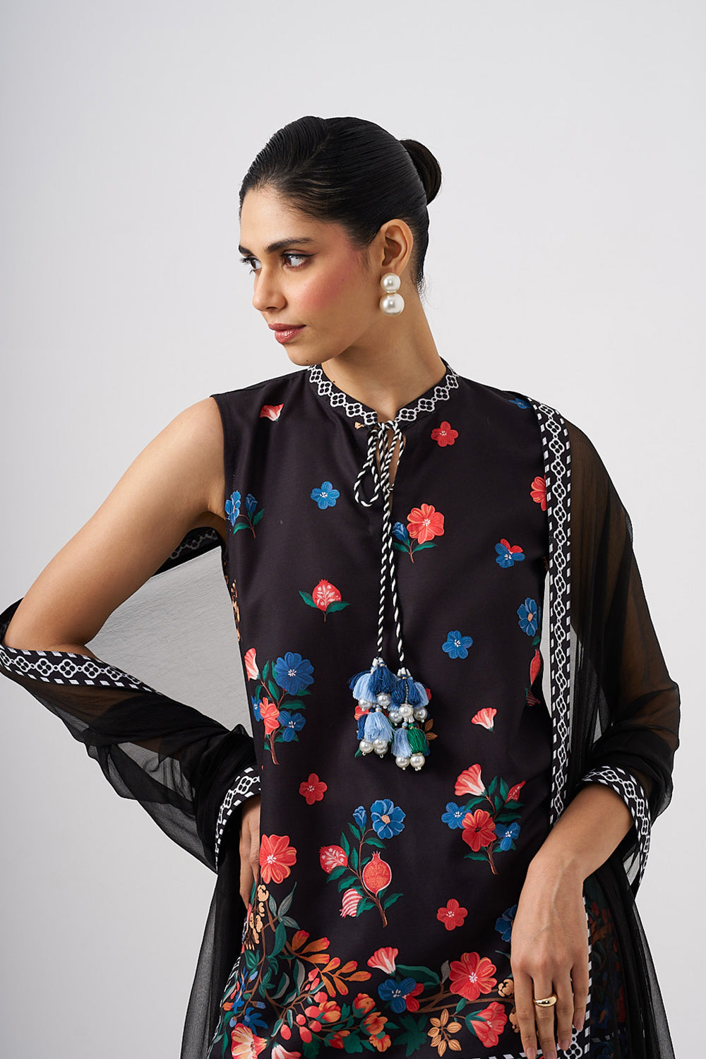 Rang Bagh Sleeveless Kurta Set with Dupatta