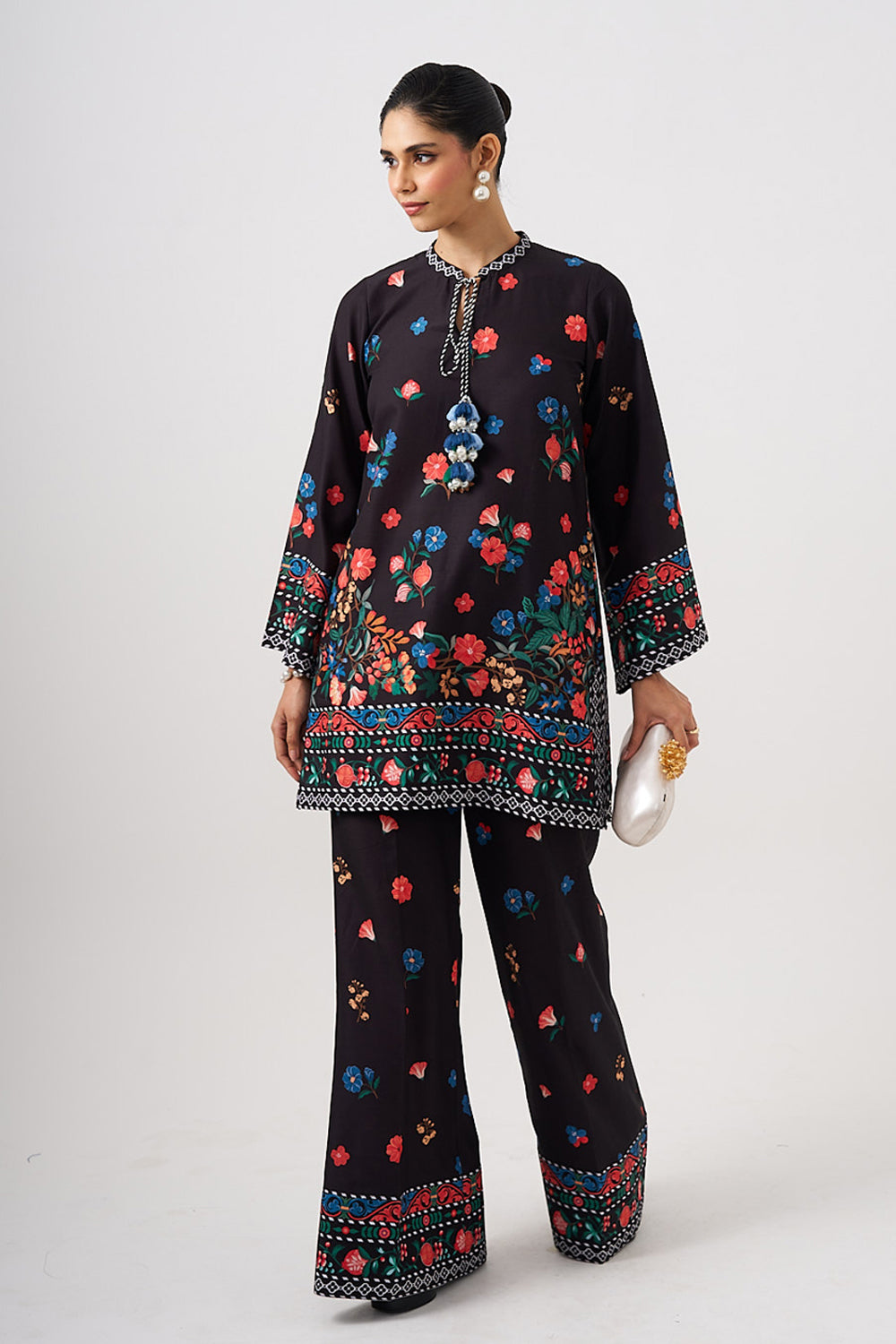 Rang Bagh Short Kurta & Pants Set