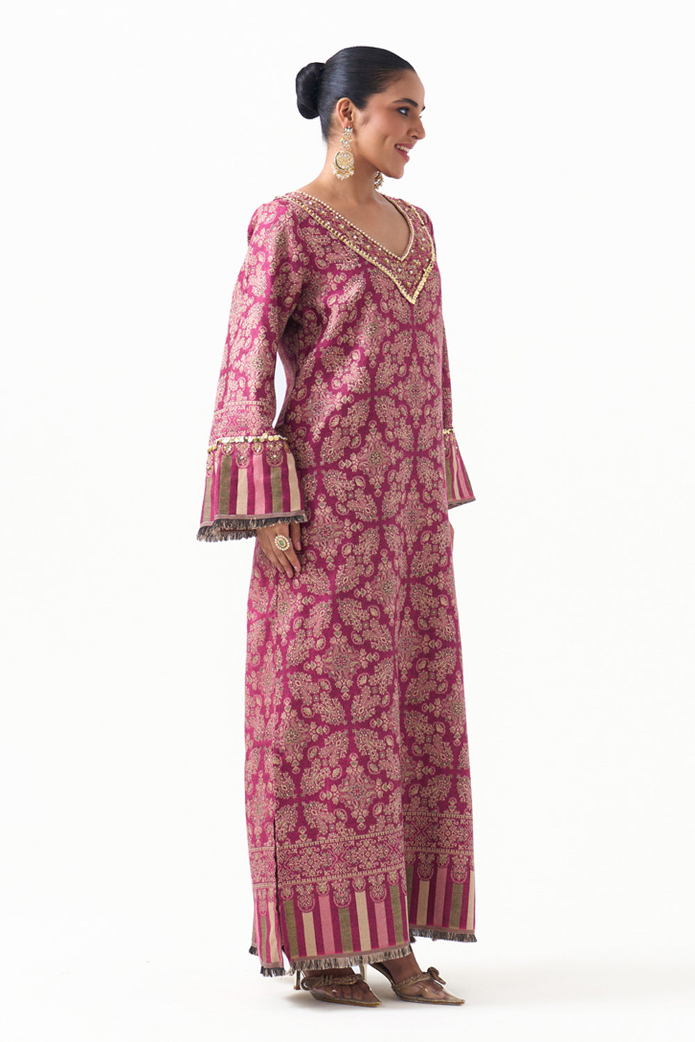 Parisa Embroidered Shawl Kaftan (Fuchsia)